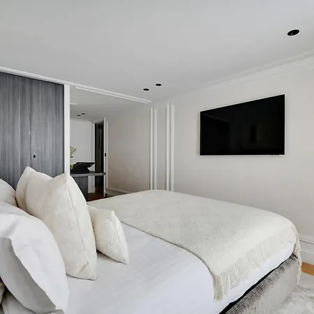 Apartment Thelander Serviced In Saint-germain Des Pres - Rue Jacob *