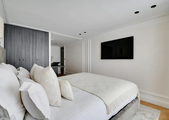 Apartment Thelander Serviced In Saint-germain Des Pres - Rue Jacob *