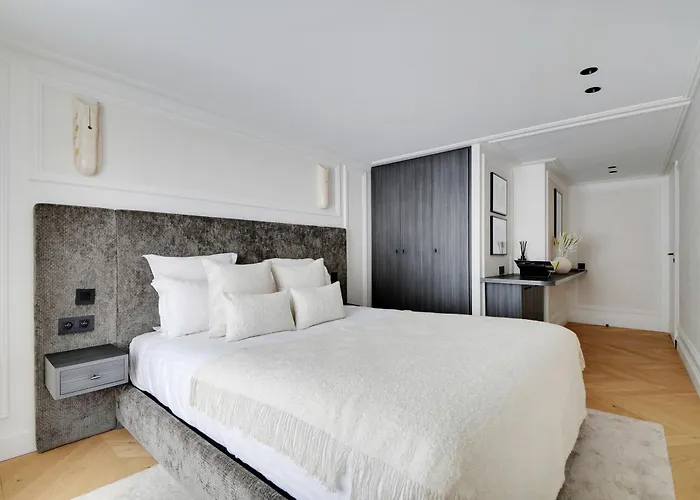 Thelander Serviced In Saint-germain Des Pres - Rue Jacob *